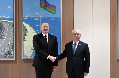 Prezident Çin Dövlət Şurasının Baş nazirinin müavinini qəbul etdi - FOTOLAR