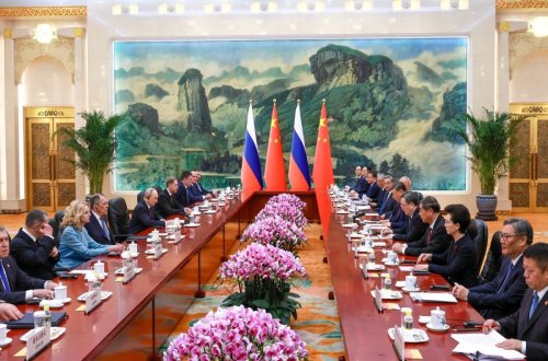 Putin Pekində Çin lideri ilə görüşüb