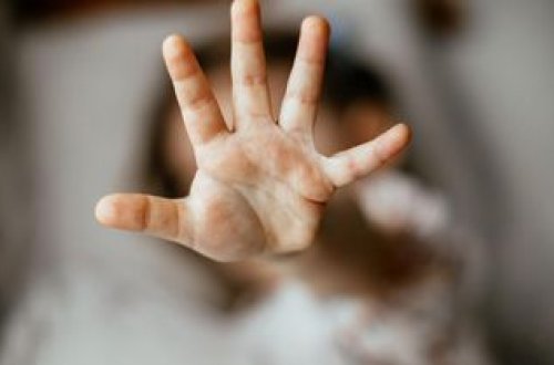 18 yaşlı müəllim 7 yaşlı qıza qarşı cinsi istismarda ittiham olunur