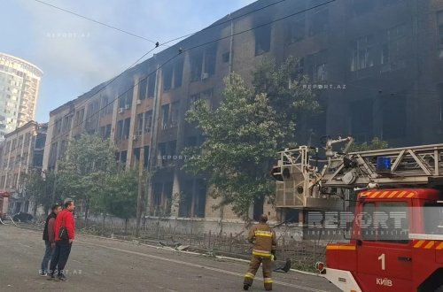 Kiyevə raket hücumu zamanı Azərbaycanın Ukraynadakı səfirliyinə ziyan dəyib - FOTO