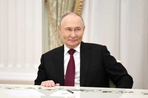 Putin müharibədə iştirak edən əsgərlərin borclarını silir
