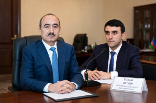 Əli Həsənovun kadrı Bakı Təhsil İdarəsinə rəhbər gətirilir