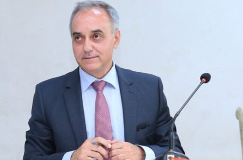 Binəqədidə bayramı fürsət bilib yol kənarını zəbt etdilər – Video