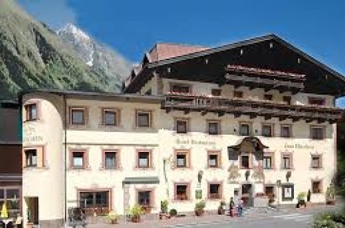 Almaniyada hotel yəhudilərlə bağlı ifadəyə görə cəzalandırıldı