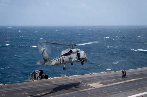 ABŞ ordusuna aid helikopter Hörmüz boğazı yaxınlığında qəzaya uğrayıb