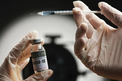 Süni intellekt ilk dəfə insanlar üzərində sınaqdan keçirilmiş vaksin hazırlayır