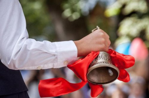 Nazirlikdən “Son zəng”lə bağlı sürücülərə müraciət