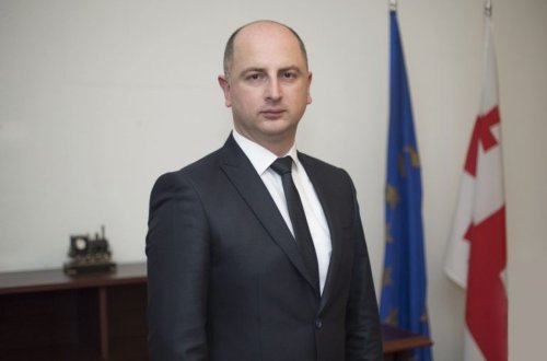 Gürcüstan Dəmir Yollarının keçmiş rəhbəri axtarışa verilib