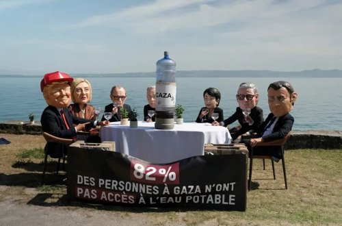 Fransada G7 etiraz aksiyası: Süfrə quruldu, rəhbərlərə etiraz edildi