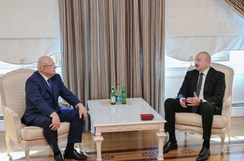 Prezident Qurban Qurbanova “Dostluq” ordenini təqdim etdi - Fotolar