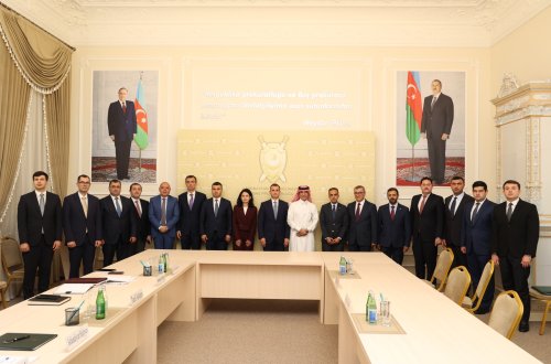 Bakı İƏT-in antikorrupsiya gündəminin mərkəzində: hazırlıq üzrə əməkdaşlıq sənədi imzalanıb