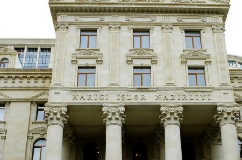 XİN-dən dövlət qulluqçuları ilə bağlı paylaşım