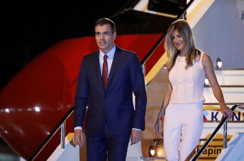 İspaniyanın baş naziri Sançesin həyat yoldaşının ölkədən çıxışına qadağa qoyulub