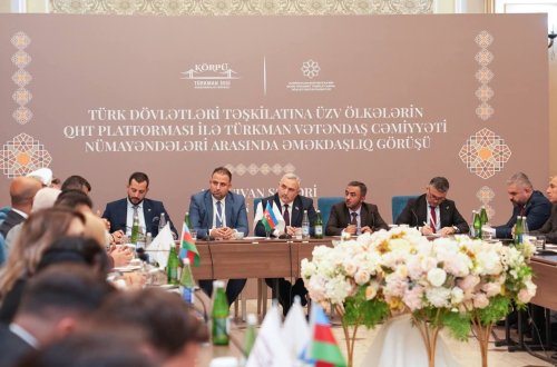 TDT-yə üzv ölkələrin QHT-lərinin Platformasının Katibliyi türkman vətəndaş cəmiyyəti təmsilçiləri ilə görüşüb