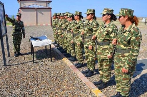 Azərbaycan Ordusundakı qadınların sayı açıqlandı