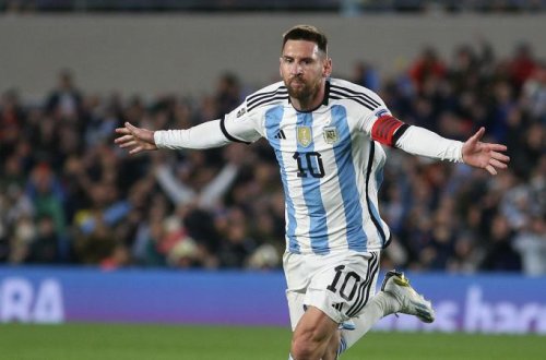 Messi ardıcıl yeddi matçda qol vuran ilk oyunçu oldu