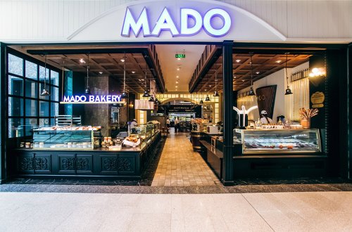 “Mado”nun Gənclik Mall filialında müştəriyə tarakanlı şorba verildi