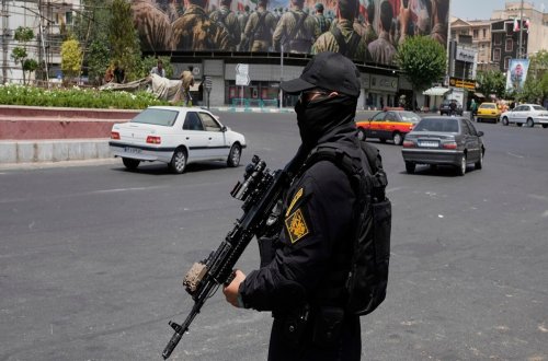 İranda silahlı hücum olub, iki SEPAH üzvü öldürülüb