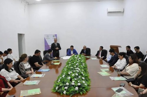 “Gənclər Mərkəzi” İctimai Birliyi “Gənclik və dəyərlər” adlı layihəsinin icrasına davam edir