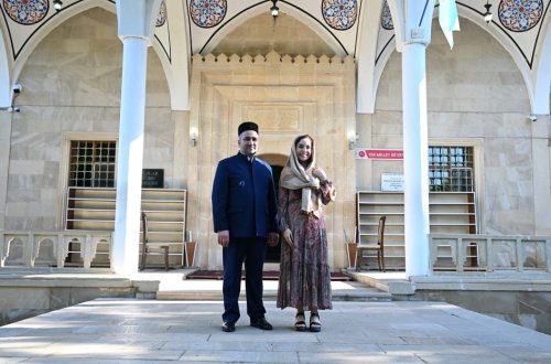 Leyla Əliyeva Yevlaxda Cümə məscidinsə - FOTOLAR