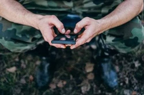 Hərbçilərə telefonla neqativ xəbər ötürməyin! - MN-dən çağırış