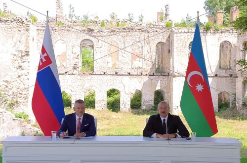Azərbaycan və Slovakiya prezidentləri Şuşada mətbuata bəyanatlarla çıxış edirlər - CANLI