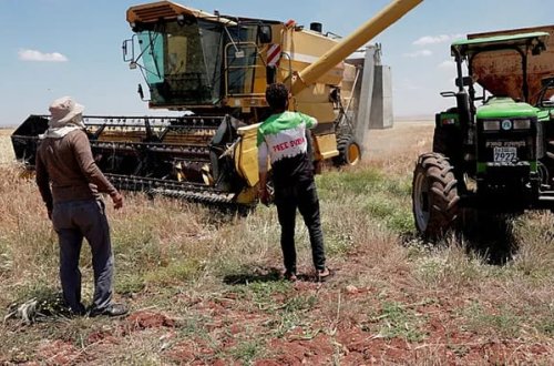 Suriyada traktor minaya düşdü, 2 nəfər ölüb