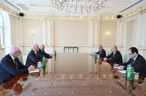 Prezident İlham Əliyev “John Deere” şirkətinin nümayəndə heyətini qəbul edib - (Foto)
