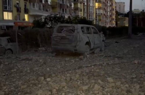 Kiyevdə raket hücumu: Azərbaycanın səfirliyinə ziyan dəydi