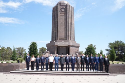 Özbəkistan Respublikasının Baş prokurorunun rəhbərlik etdiyi nümayəndə heyətinin Azərbaycana işgüzar səfərinə dair mətbuat məlumatı