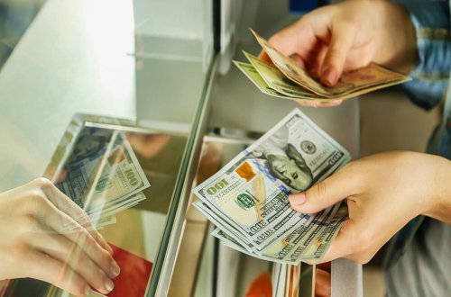 Dollar sabit qaldı, avro ucuzlaşdı - Rəsmi