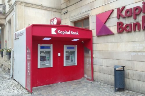 “Kapital Bank”ın dollar dəyişən ATM-sində DİQQƏTLİ OLUN – Foto