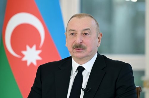 Çolpon-Ata şəhərində Azərbaycan Prezidenti İlham Əliyevin Qırğızıstan Prezidenti ilə təkbətək görüşü keçirilib