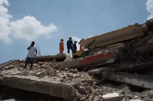 Hindistanda bina uçdu! 9 nəfər həyatını itirdi