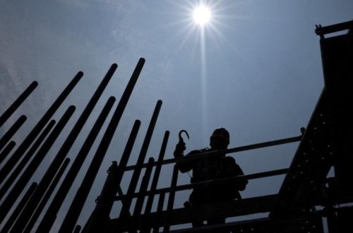 Yaponiyada şirkətlər isti hava səbəbindən iş saatlarını azaltmağa başlayıb