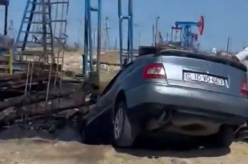 Bakıda “Audi” neft quyusuna düşdü - (Video)