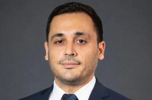 Bakıda vəzifəli şəxsin meyiti tapıldı