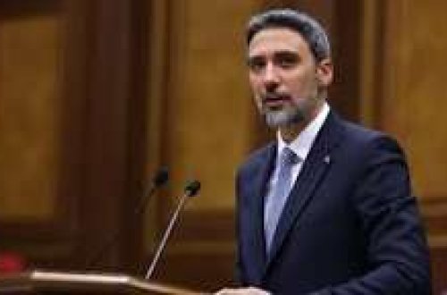 Samvel Karapetyanın keçmiş vəkili Ermənistan parlamentinə vitse-spiker seçildi