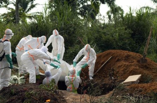 Ebola səbəbindən ölənlərin sayı 2000-i keçib