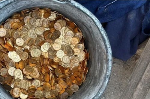 Təmir zamanı divarın içindən 9 milyonluq qızıl çıxdı – ŞOK TAPINTI