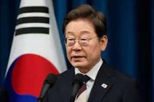 Koreya yarımadasında sülh: Cənubi Koreya lideri KXDR-lə gərginliyi azaltmağın yollarından danışıb