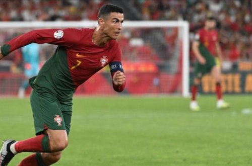 Kriştiano Ronaldo karyerasını başa vurur?