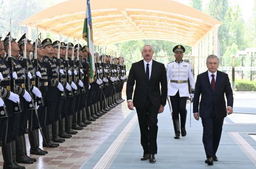 İlham Əliyev: Azərbaycanla Özbəkistan arasında ticarət dövriyyəsi üç dəfədən çox artıb