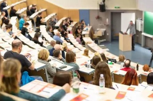 Azərbaycanda daha bir universitetdə erməni dili tədris ediləcək - RƏSMİ