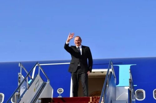 Prezident Qırğızıstana gedəcək - Media nümayəndələri yola düşdü
