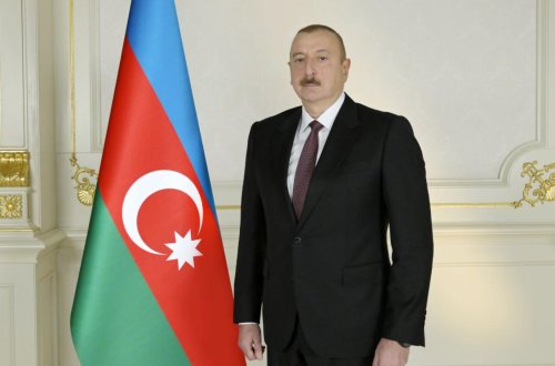 Prezident İlham Əliyev Sadır Japarovu ölkəsinin Müstəqillik Günü münasibətilə təbrik edib
