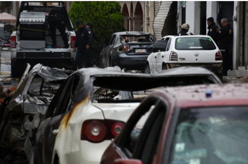 Meksikada polis bölməsinə hücum: Yaralılar var