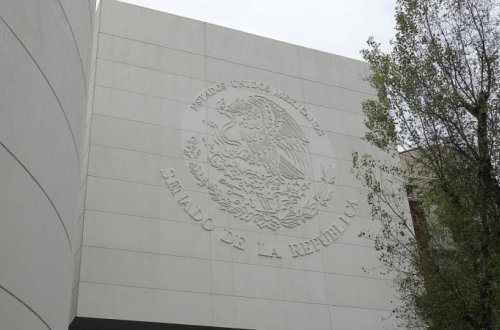 Meksika Senatı təlim məqsədilə 139 ABŞ hərbçisinin ölkəyə girişinə icazə verdi
