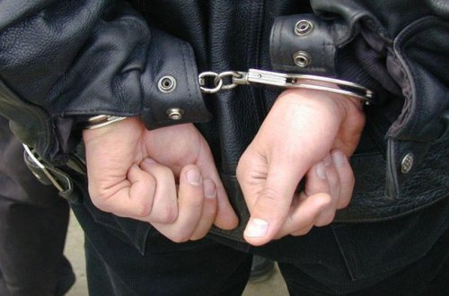 Bakıda 13 yaşlı qız hamilə qaldı, 18 yaşlı oğlan həbs edildi