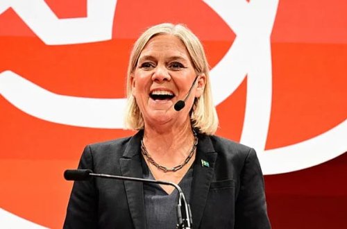 İsveçdə Baş nazir Kristersson istefa verib